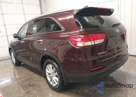 2016 Kia Sorento 2.4L Lx из США, поврежденный, VIN 5XYPGDA30GG016570